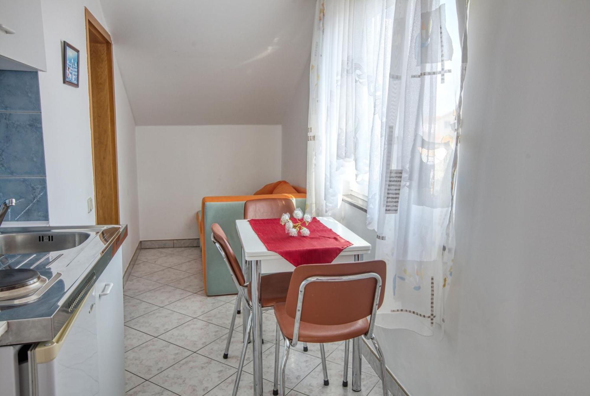 Apartments With A Parking Space Vodice - 6178 객실 사진