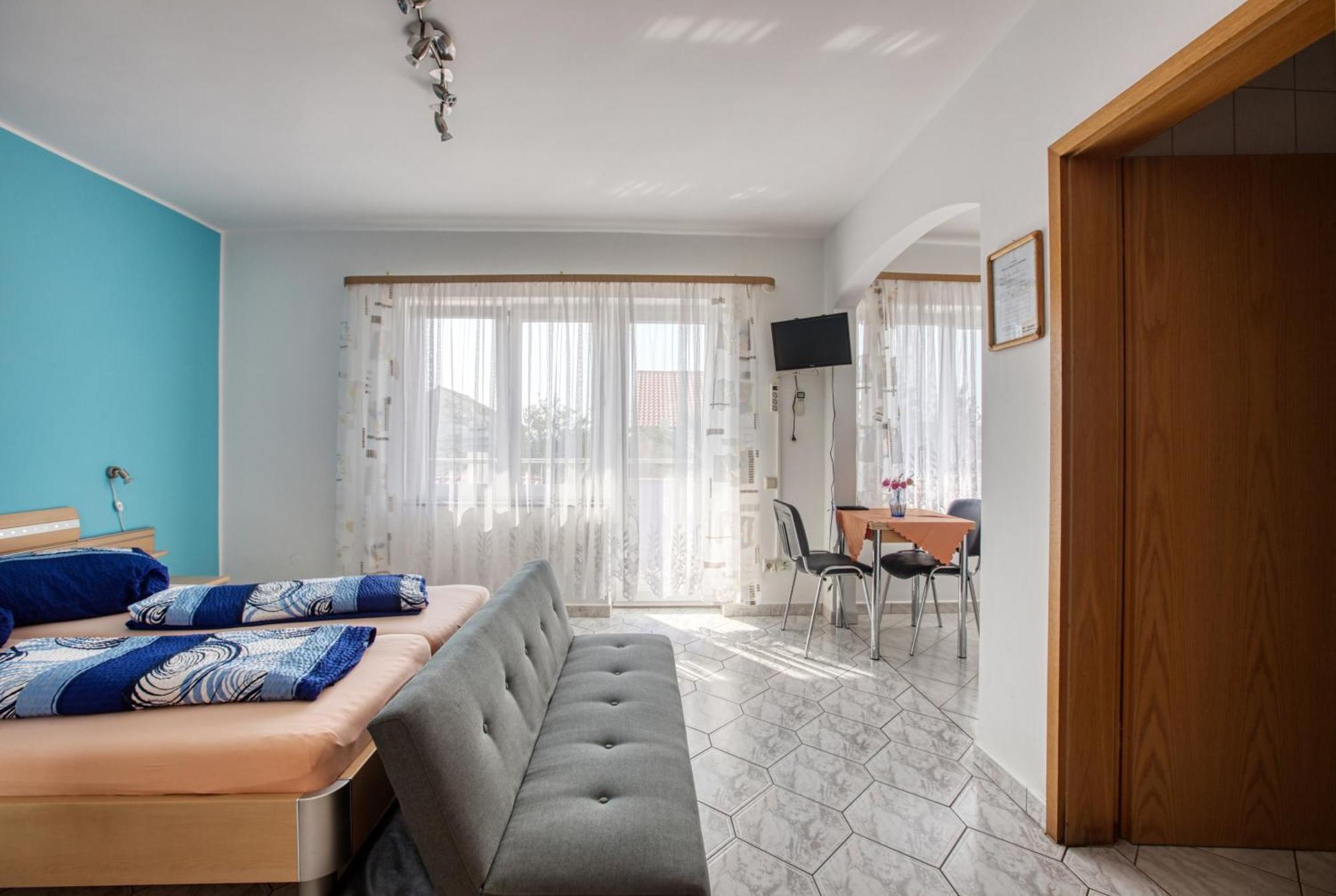 Apartments With A Parking Space Vodice - 6178 객실 사진